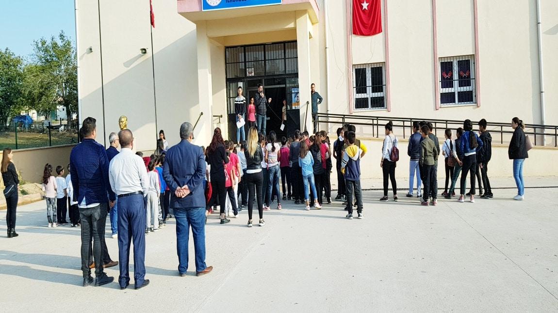 10 Kasım Atatürkü Anma günü töreni.